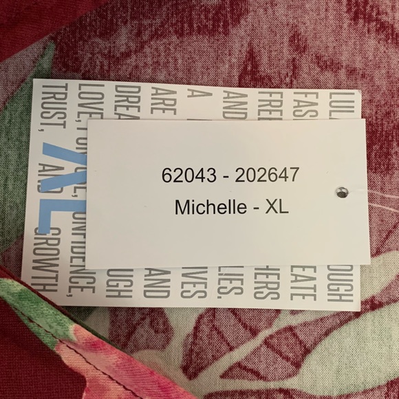 NWT Lularoe Michelle burgundy floral wrap tie dress XL - Picture 5 of 5